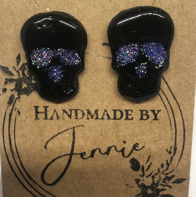 Black Glitter Skull Stud Earrings