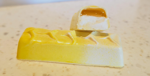 Luscious Lemon. White chocolate shell filled with lemon pâte de fruits and lemon marshmallow 
