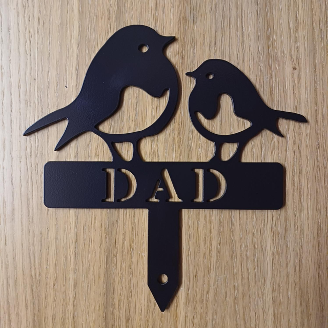 Dad Robin &amp; Chick Garden Spike