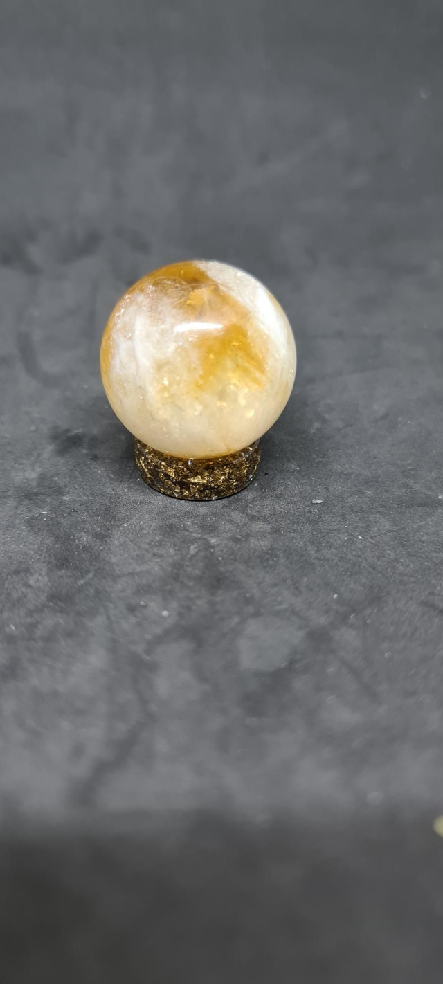 Sphère citrine
