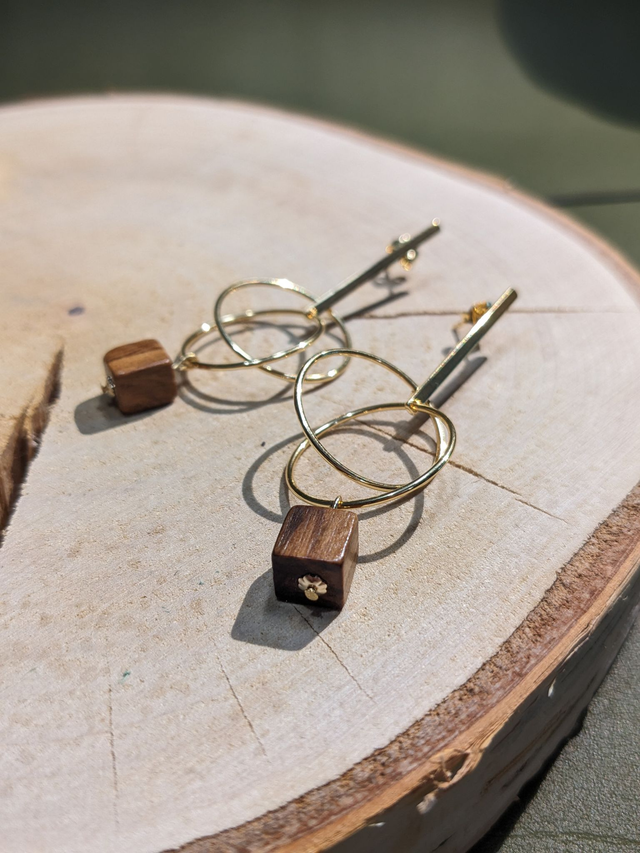 "Simouneto" - Pendants Olivier, Or