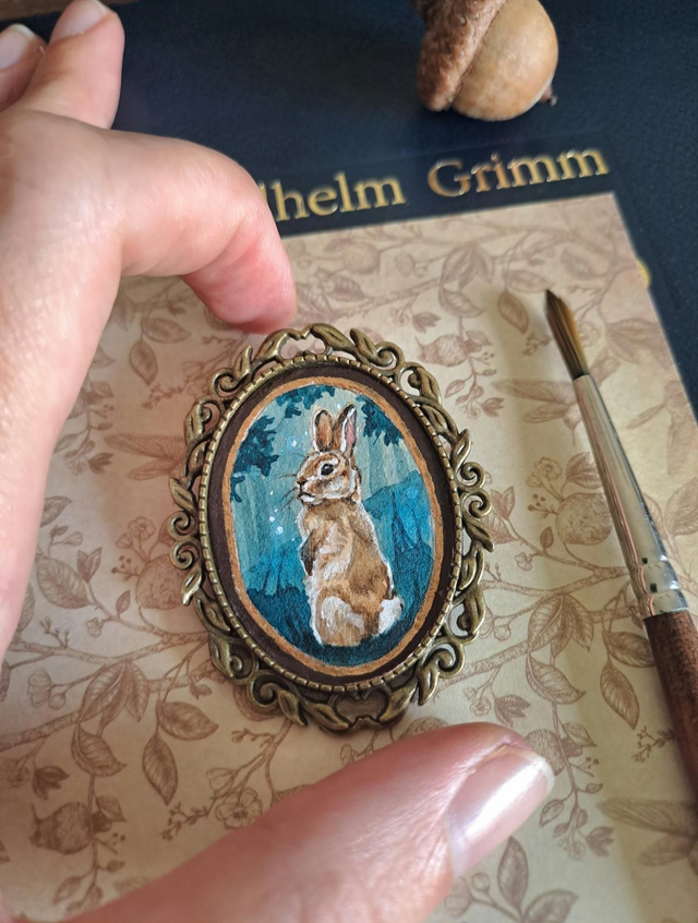 Broche forestière "3 petits bonds dans la brume"