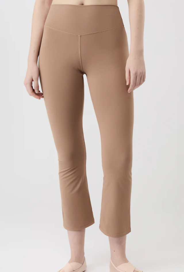 Mandala – Retro Cropped Pants