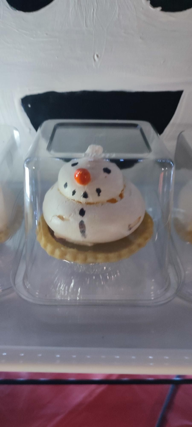 Snowman tart