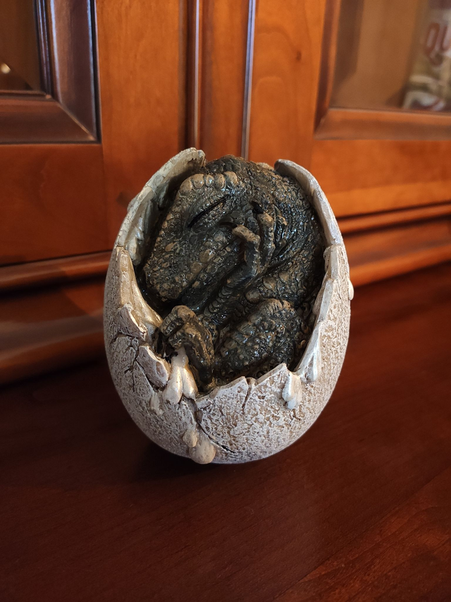 Oeuf de dinosaure