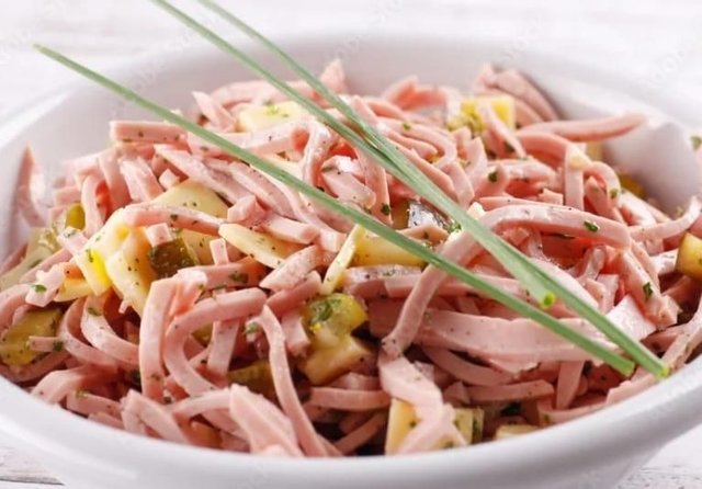 Wurstsalat