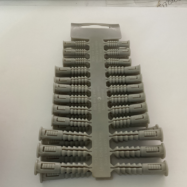 Assorted plugs b330186