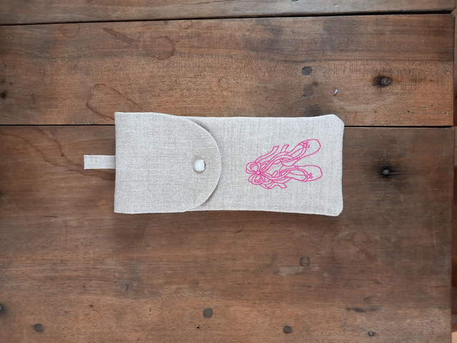 Étui à lunettes ou pochette téléphone lin brodé "Ballerines"