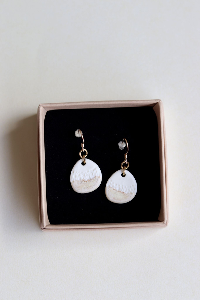 Boucles d’oreilles en porcelaine 