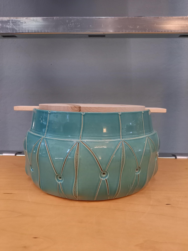 Brodtose rund Ritzdekor (BD24725T)