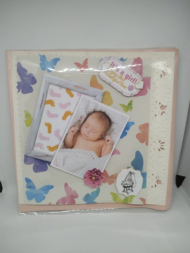 Carte de félicitations naissance   Fille N' 17