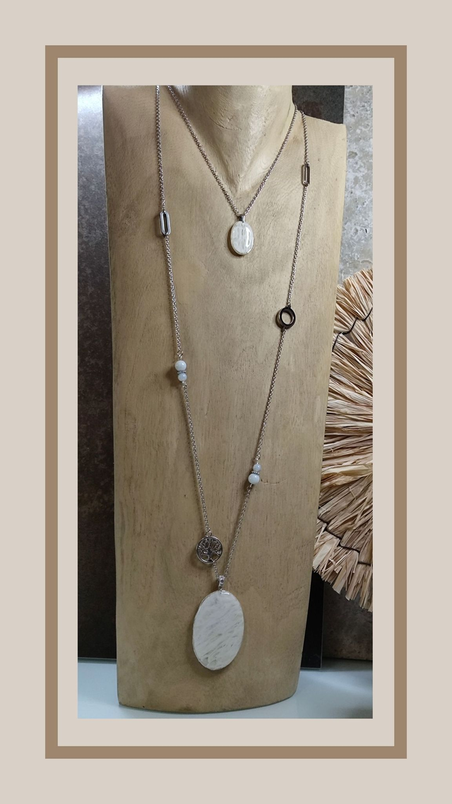 Collier 2 en1 blanc nacré ovale 