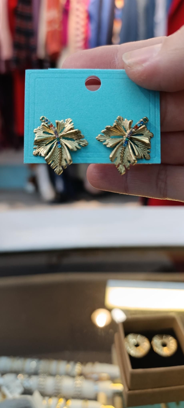 Pendiente hoja circonitas