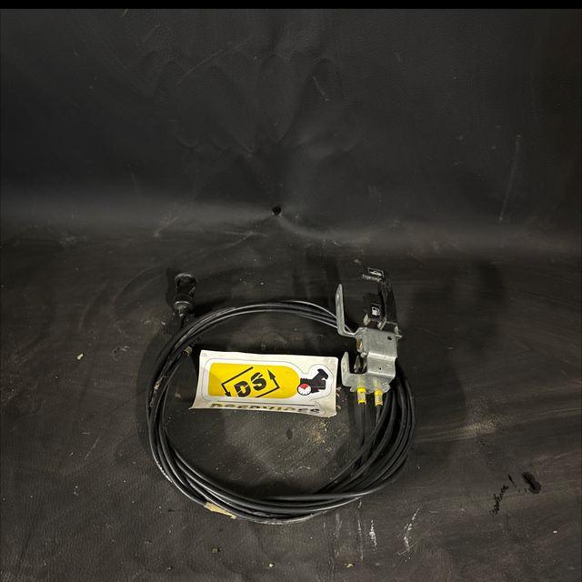 Câble de trappe à essence / coffre EJ1 EJ2 
