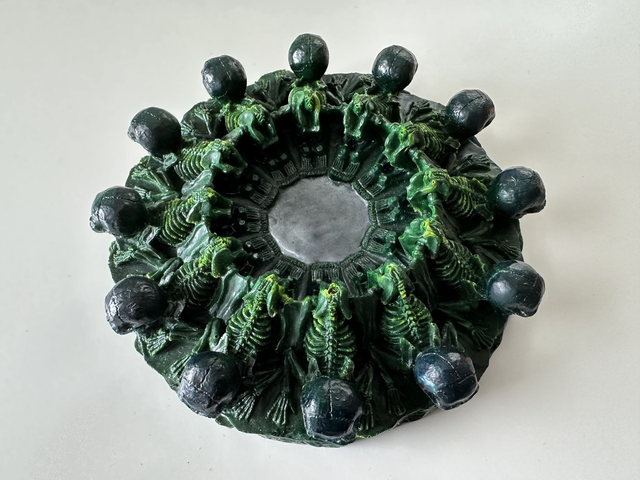 Totenkopf-Aschenbecher