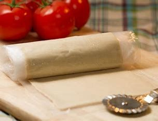 Massa de Pastel de feira rolo 1 kg- Saúda (embalagem térmica disponível no site)