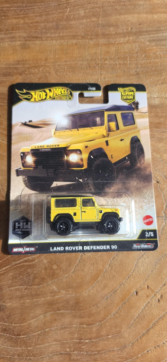 Land rover defender 90