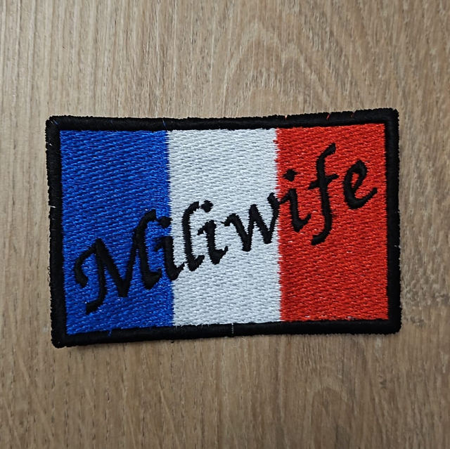 Patch brodé «Miliwife» – Drapeau français 🇫🇷