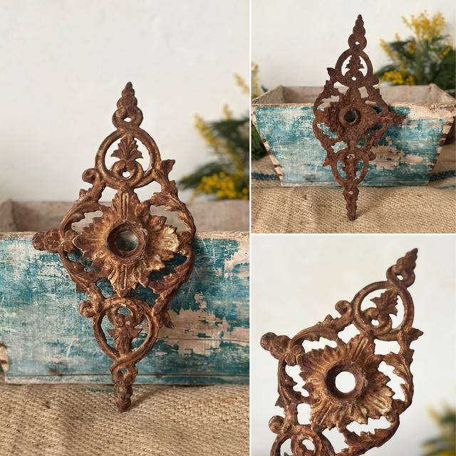 les ornements en fonte