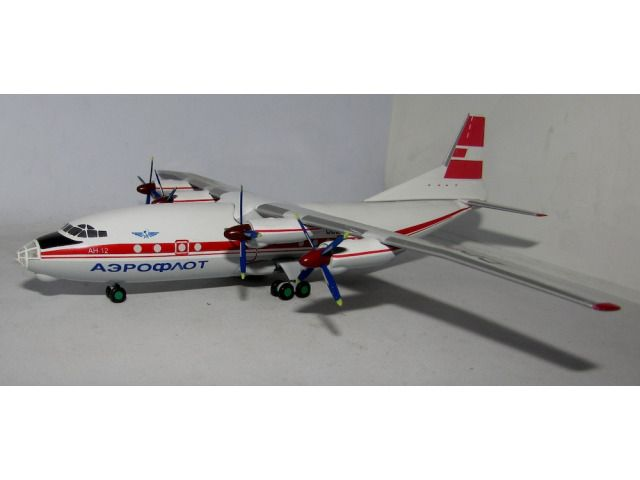 Antonov An-12 Aeroflot CCCP-12995