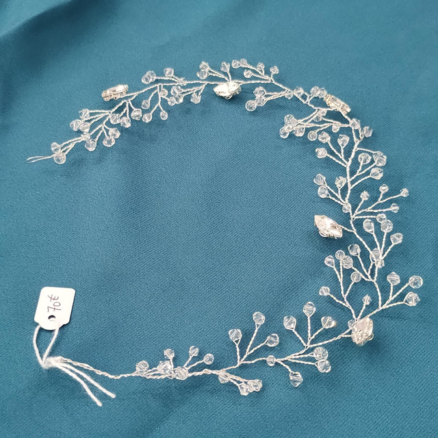Headband coiffure mariée perles transparentes et argentées 