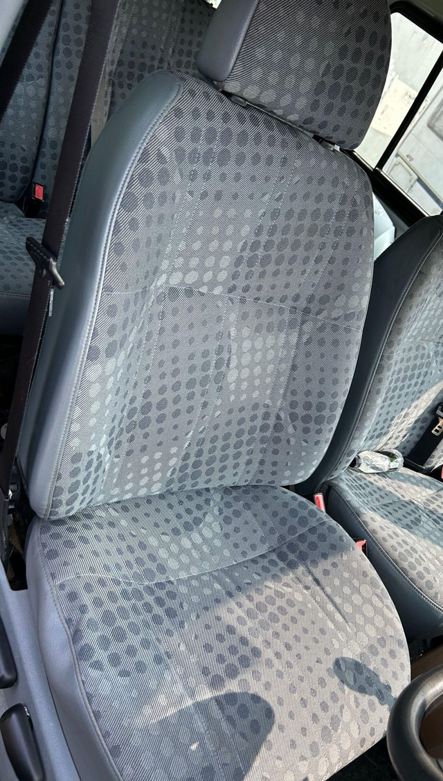 (Used) Ford Transit MK7 Drivers Seat 