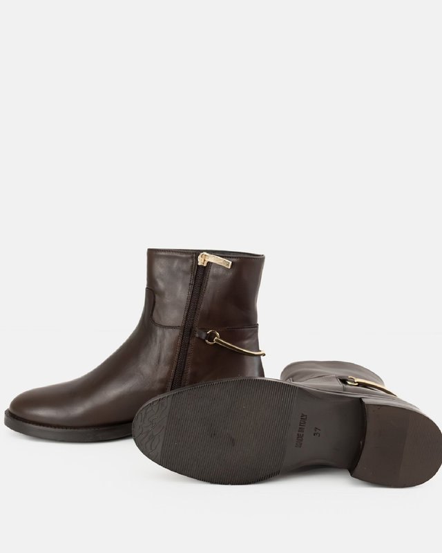 Stivaletti stile cavallerizza in vitello