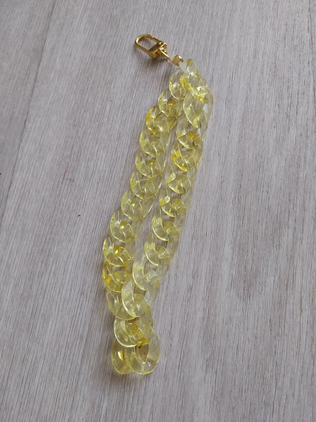 Chaîne de Téléphone Jaunette