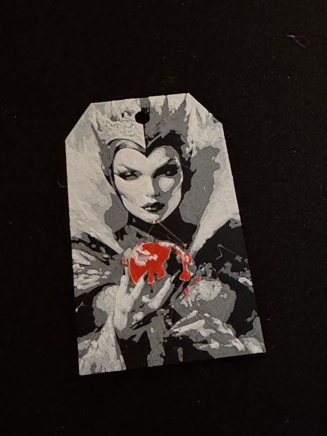 Gift tag Evil Queen