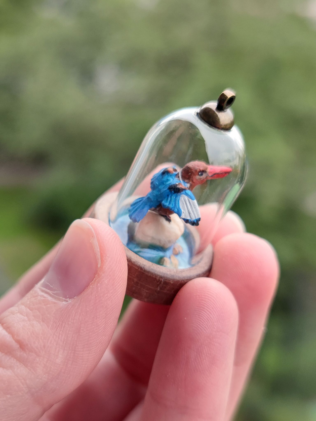 White throated kingfisher - one of a kind miniature diorama jewelry