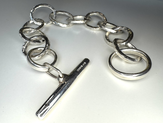 Textured T-bar bracelet