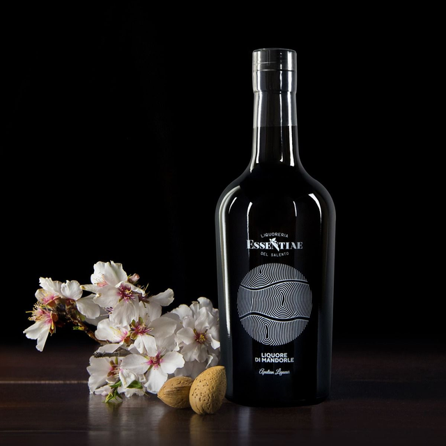 Liquore di mandorla - Liquoreria Essentiae - 500ml