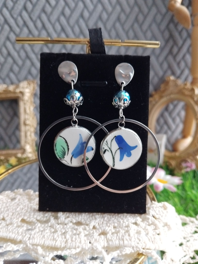 boucles d'oreilles 