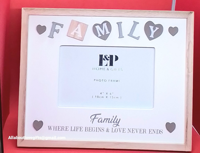 Family Wooden Design Frame Modern Design 