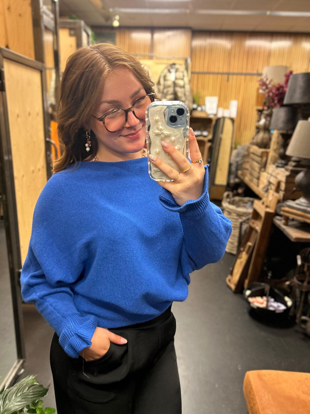 Vleermuistrui met roezel blauw