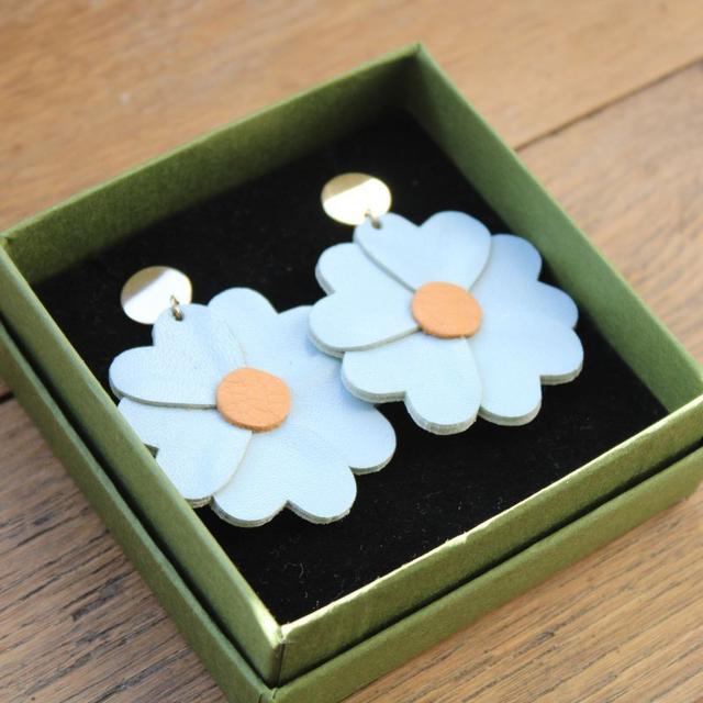 Boucles d’oreilles marguerites  