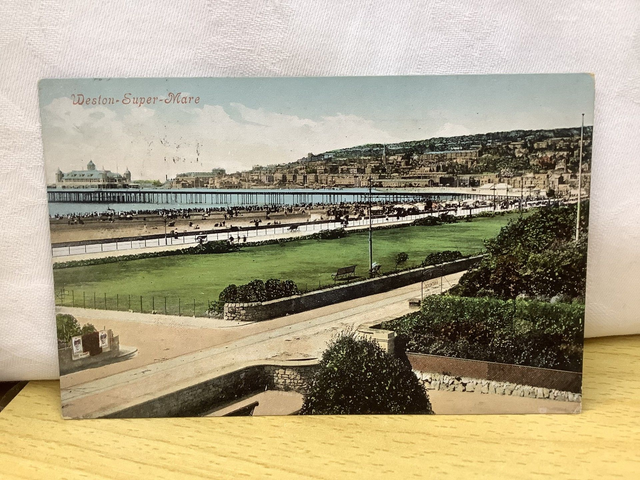 Weston-Super-Mare, Somerset, Posted 1905 antique Valentine&#039;s Series postcard. Our Ref No R708 £2.50