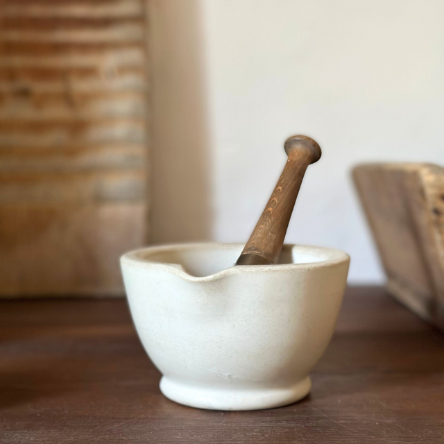 le pilon mortier de pharmacie London