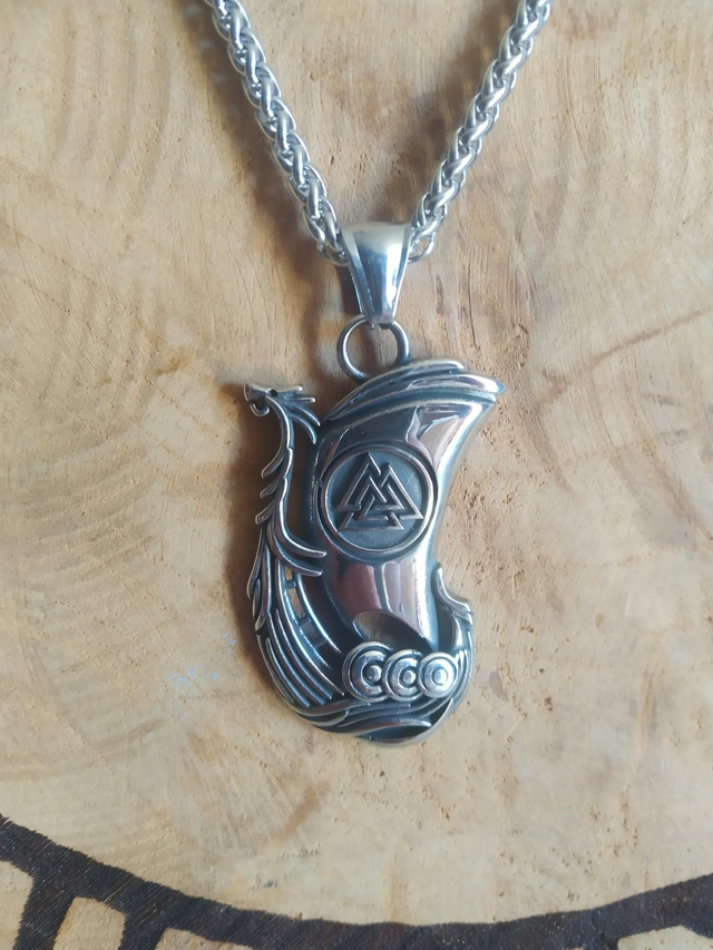 Collier drakkar valknut acier inoxydable 