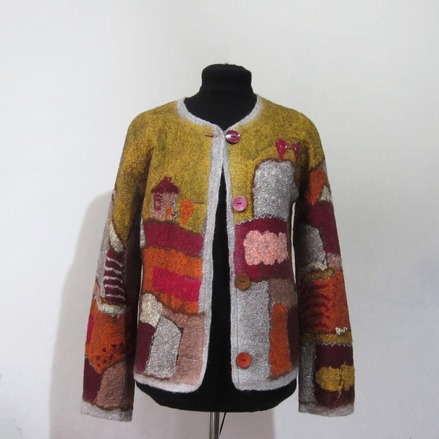 Giacca infeltrita di lana merino, la tecnologia dell&#039;autore.