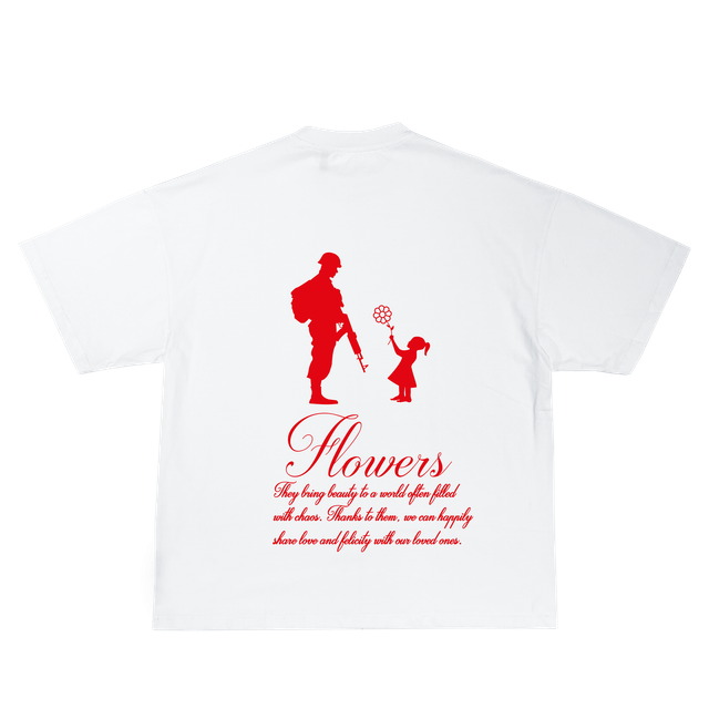 Girl with flower blanc