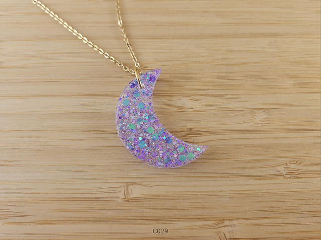 Purple Sparkly Moon (C029)