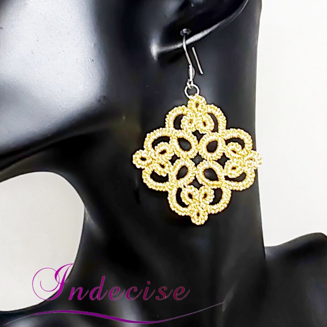 Boucles d'oreilles losanges couleur or, crochets en acier inoxydable - Créations Indecise