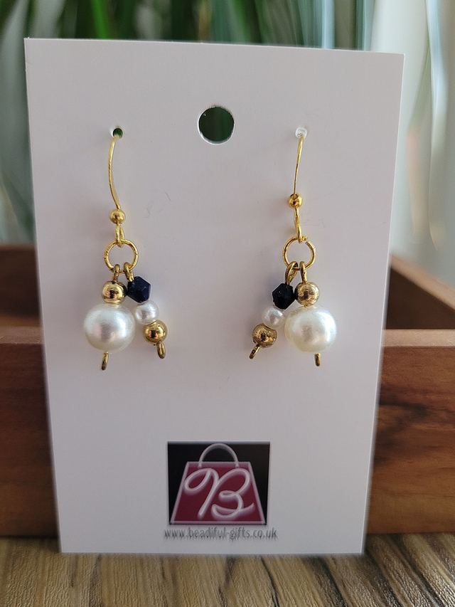 Drop earrings: Navy blue and gold with faux pearls