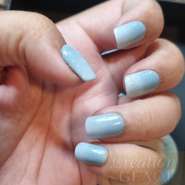 Babyboomer blue pailletée little Carré S créer sur commande délai de 7jours ouvrable