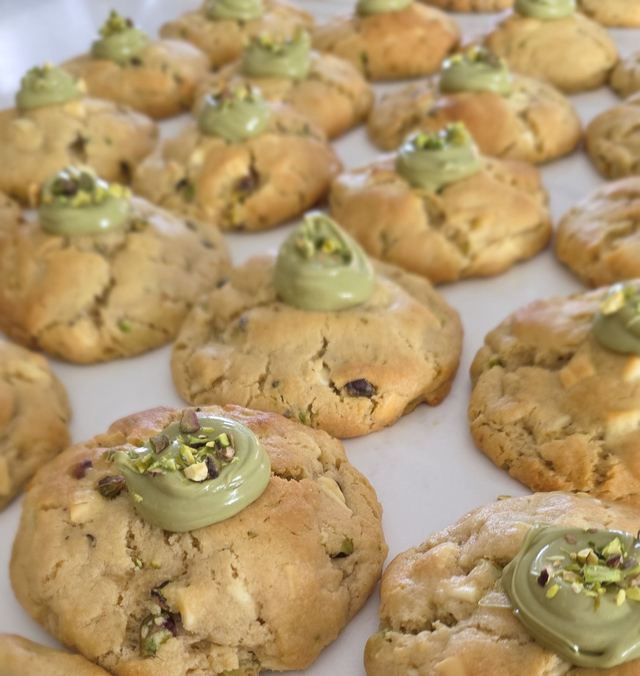 Chunky pistachio cookies (box of 4)