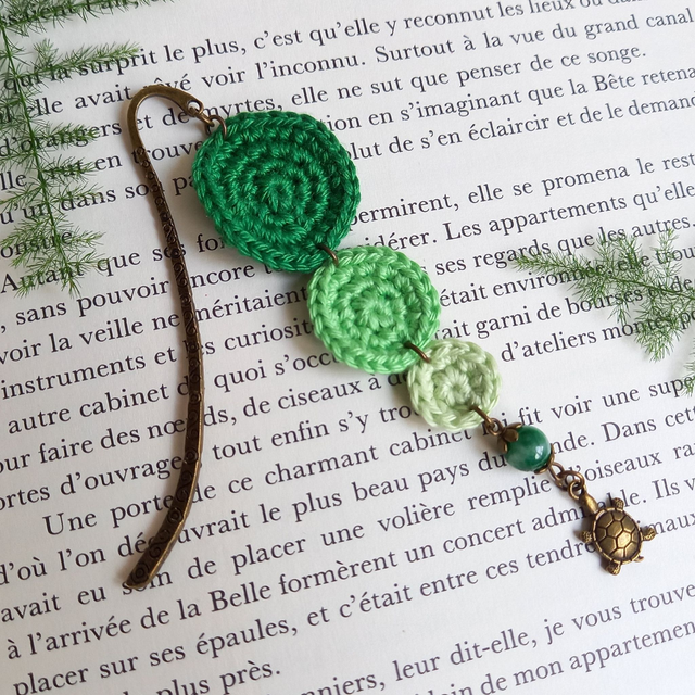 Marque-pages vert et bronze - Tortue