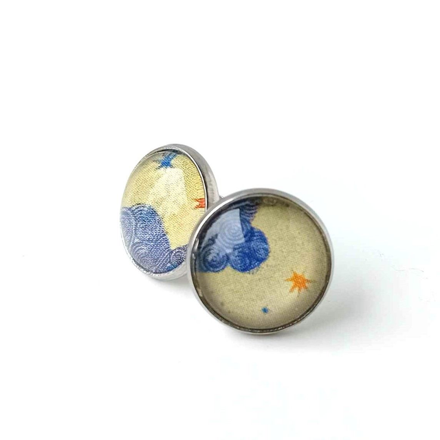 Puces d&#039;oreilles en PAPIER recyclé - Nuage - Pièces Artisanales et Uniques 
