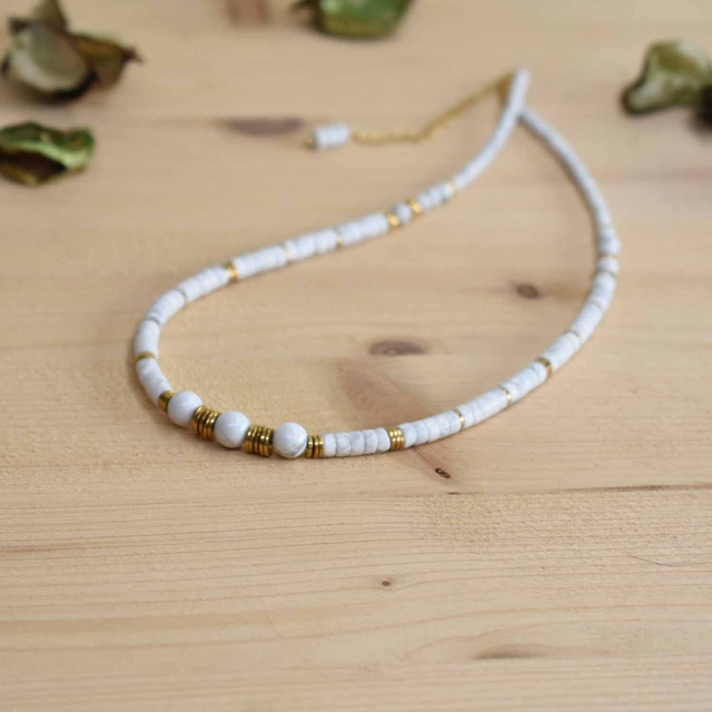Ras du cou rond en howlite