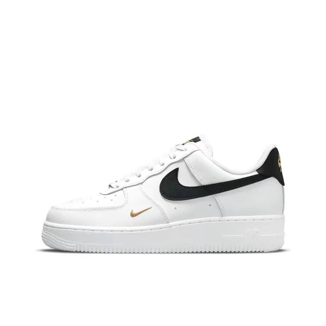 Nike Air Force 1 (Vendu sans la boîte )